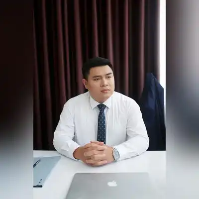 纪榕茜